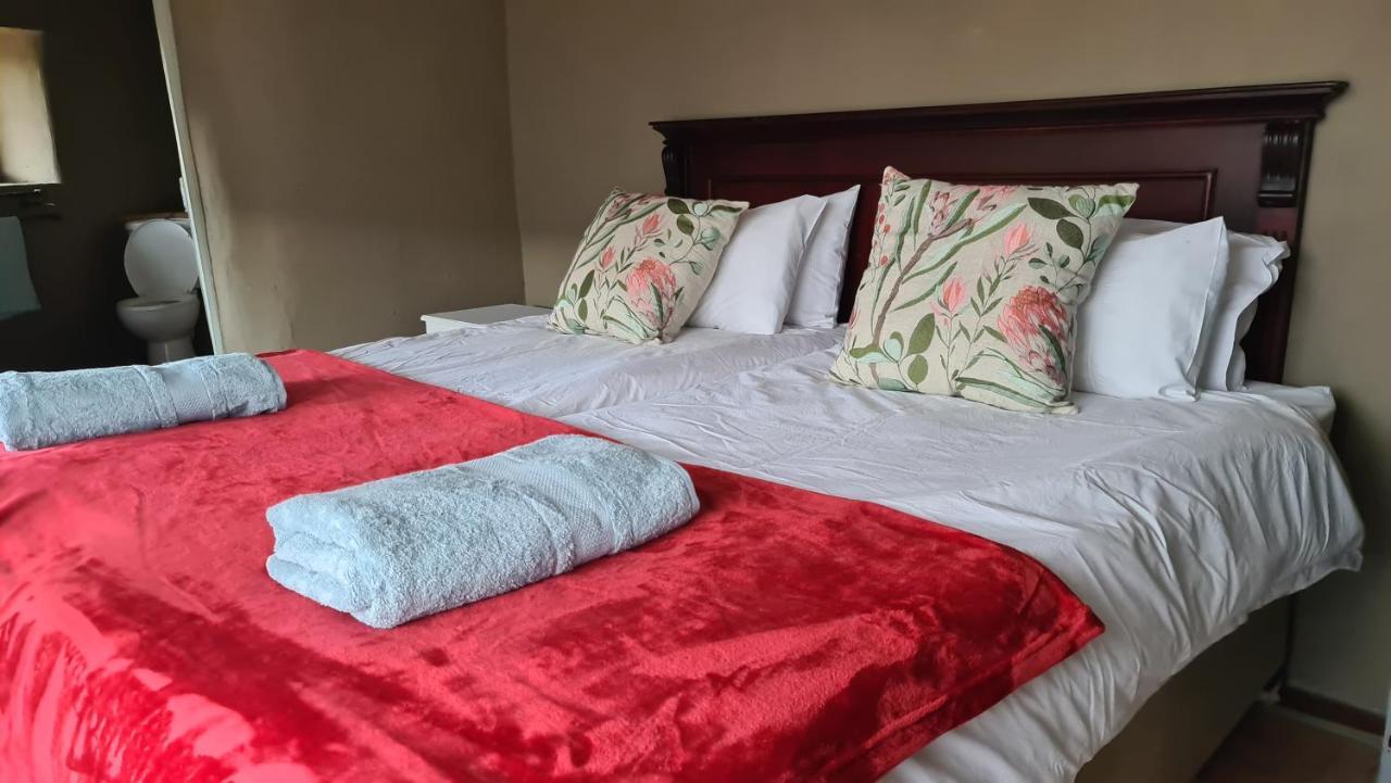 Avani Lodge Private Nature Reserve Botrivier Bagian luar foto