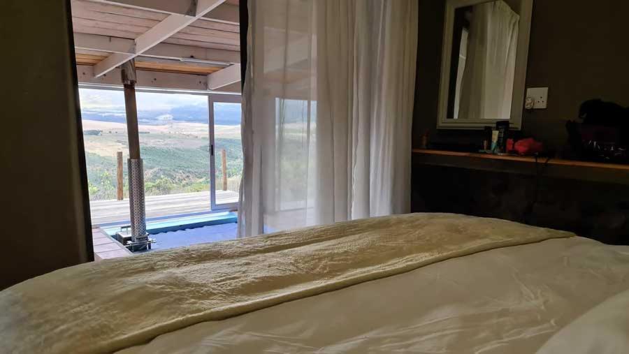 Avani Lodge Private Nature Reserve Botrivier Bagian luar foto