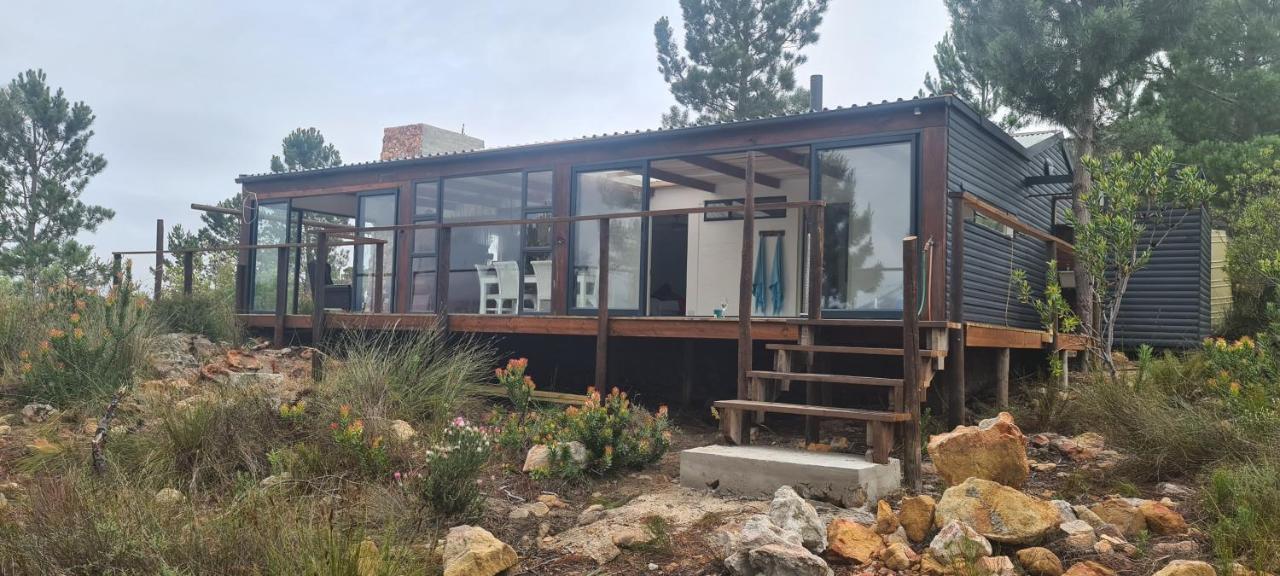 Avani Lodge Private Nature Reserve Botrivier Bagian luar foto
