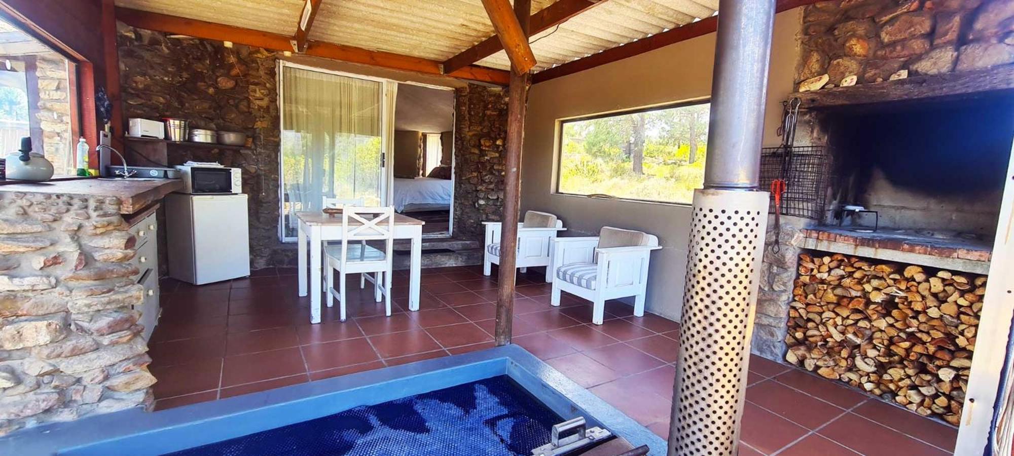Avani Lodge Private Nature Reserve Botrivier Bagian luar foto